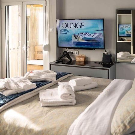 "Elegance" Central Luxury Apartment Piraeus Luaran gambar