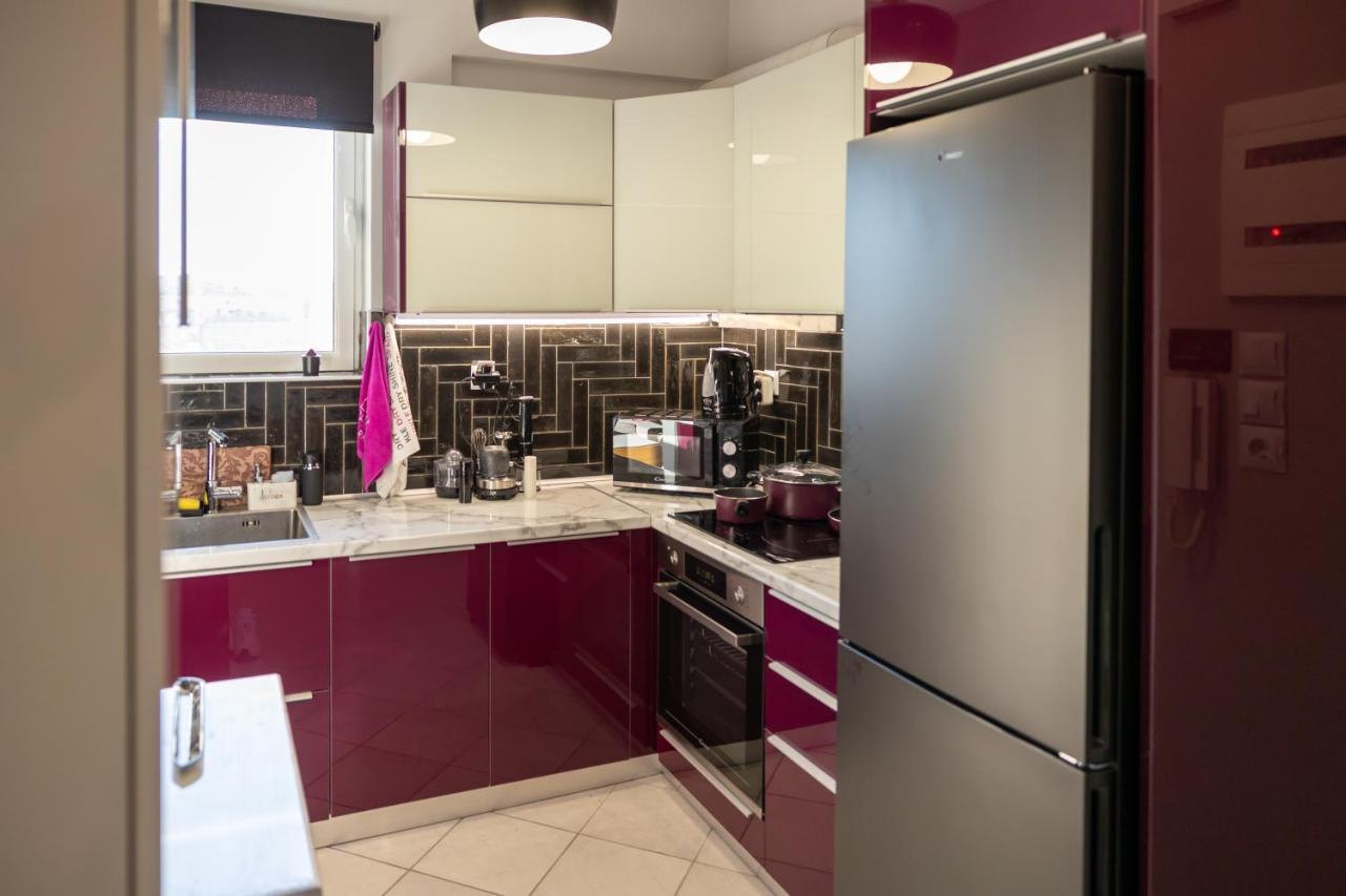 "Elegance" Central Luxury Apartment Piraeus Luaran gambar